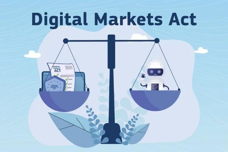 una bilancia col titolo dei Digital Markets Act (DMA)